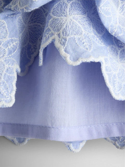 Ensemble bébé bleu ciel en dentelle avec bloomer assorti