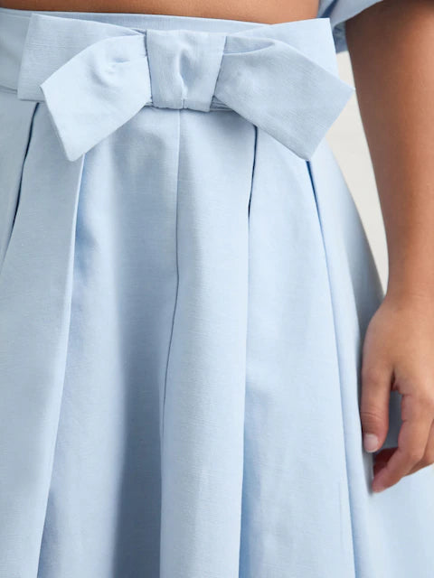 Jupe plissée bleu ciel mi-longue pour fille