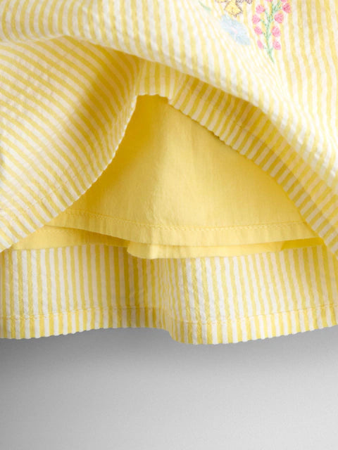 Robe bébé jaune pastel à col Claudine
