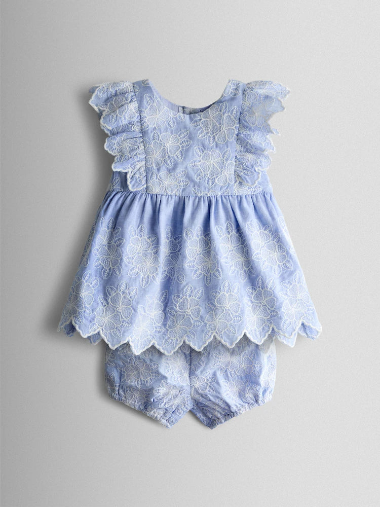Ensemble bébé bleu ciel en dentelle avec bloomer assorti
